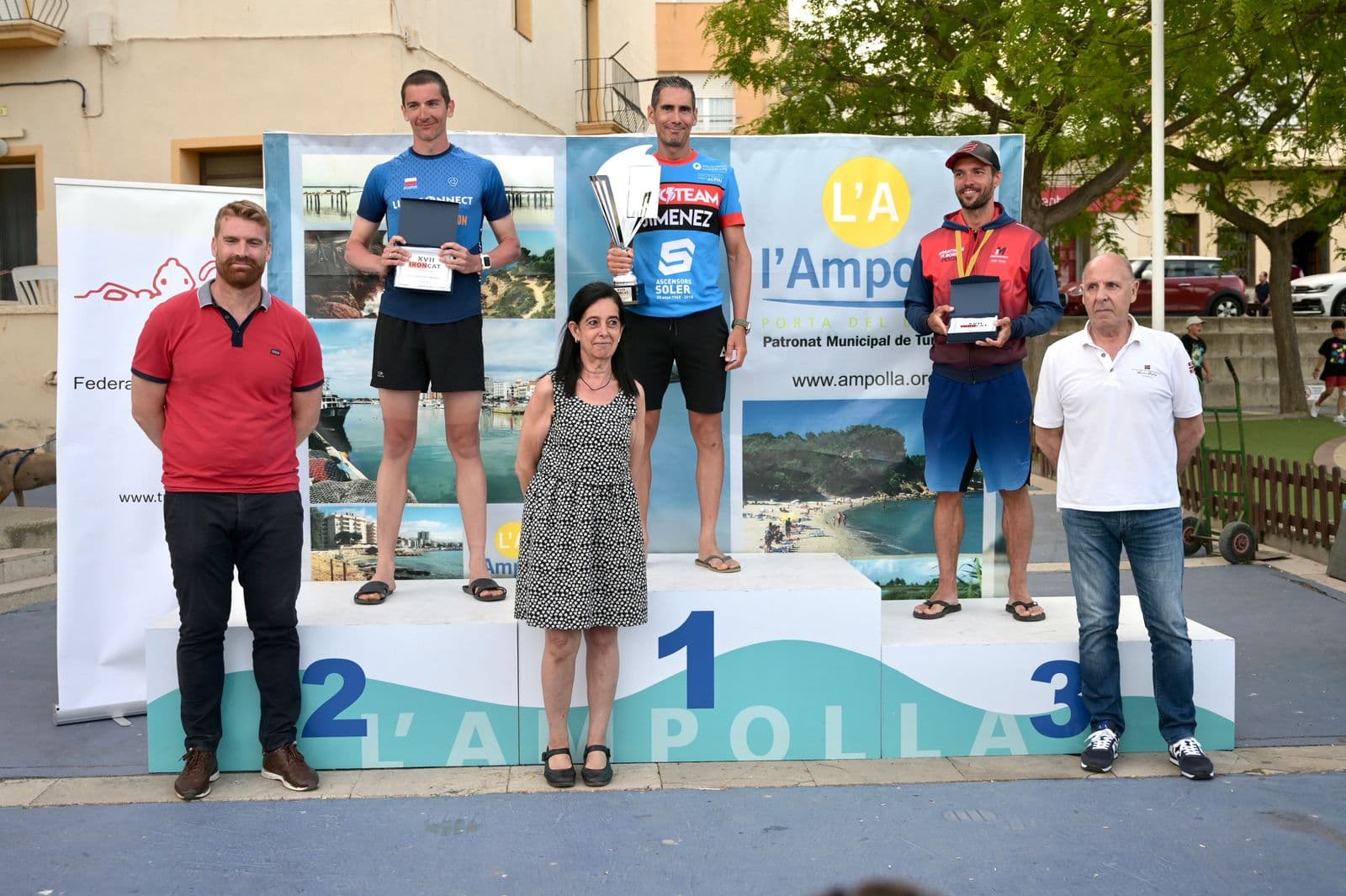 Albert Jiménez i Leticia Menéndez, guanyadors del XVII Ironcat l'Ampolla