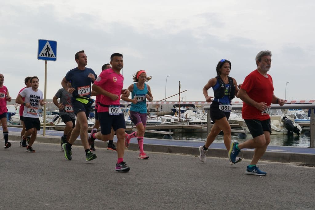 El ‘Running Series 10.000 de l'Ampolla’ compta amb la participació de 167 corredors i corredores