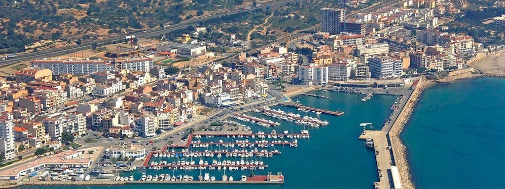 La Regidoria de Comerç presenta la campanya ‘Compra, guanya i balla!’ per fomentar les compres als comerços de l’Ampolla